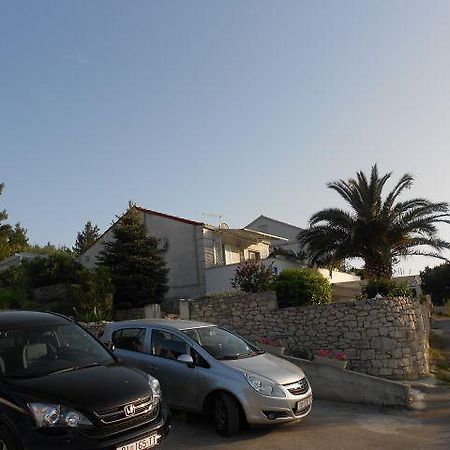 Studio Apartman Kornelija Lumbarda Exterior foto